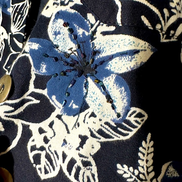 Sara Studio Pretty Blue White Floral Jacket/Blazer Size Large EUC - Picture 13 of 15